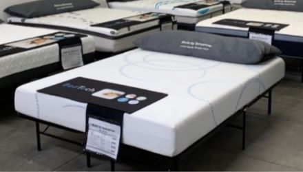 Brand NEW Cool Tech Memory Foam Mattress (available in all sizes)