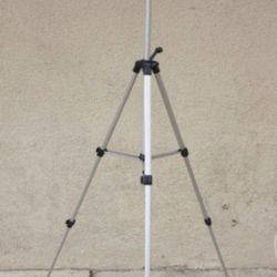 Tri Pod, See 2nd Pic