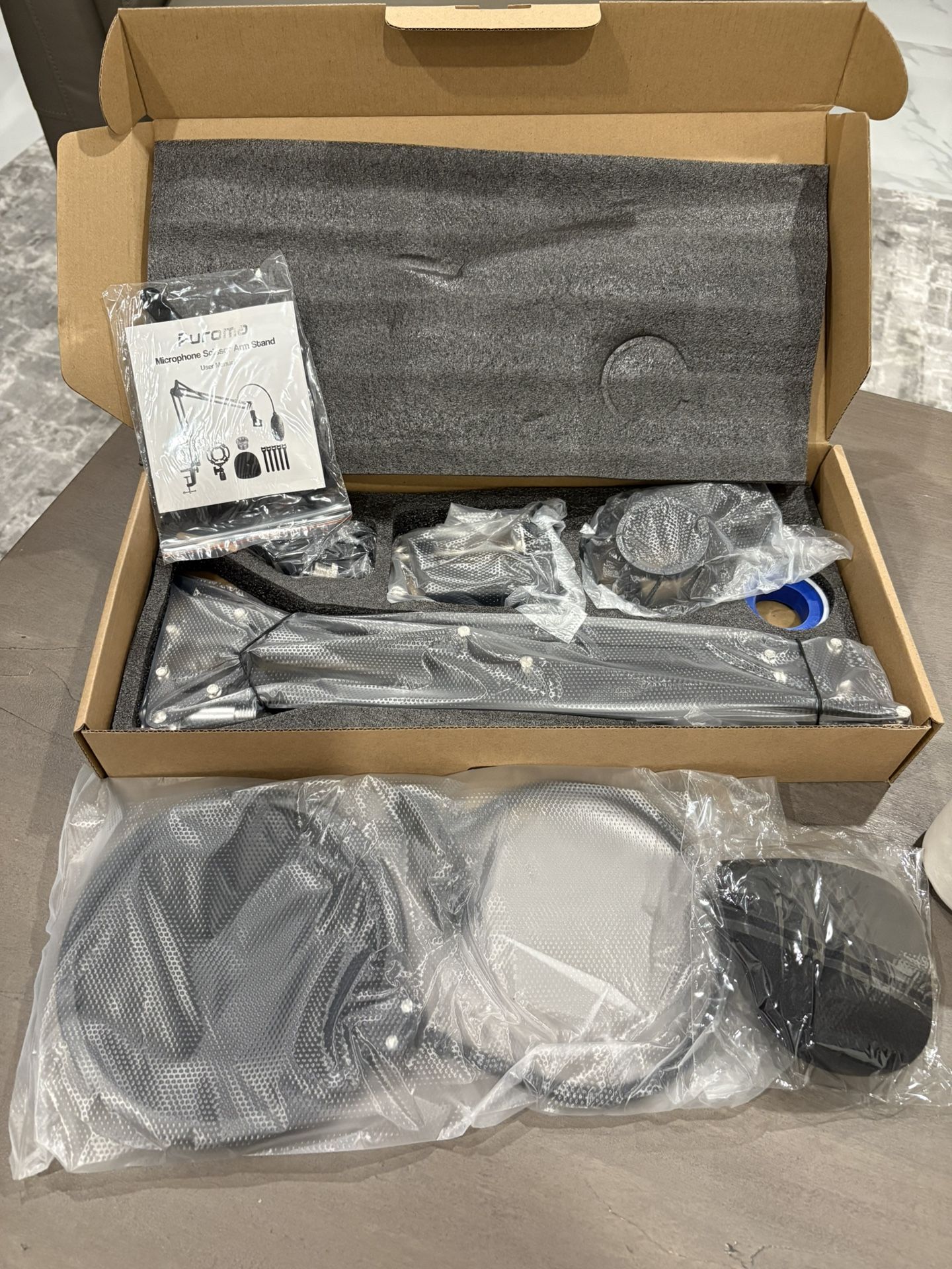 Microphone Scissor Arm Stand