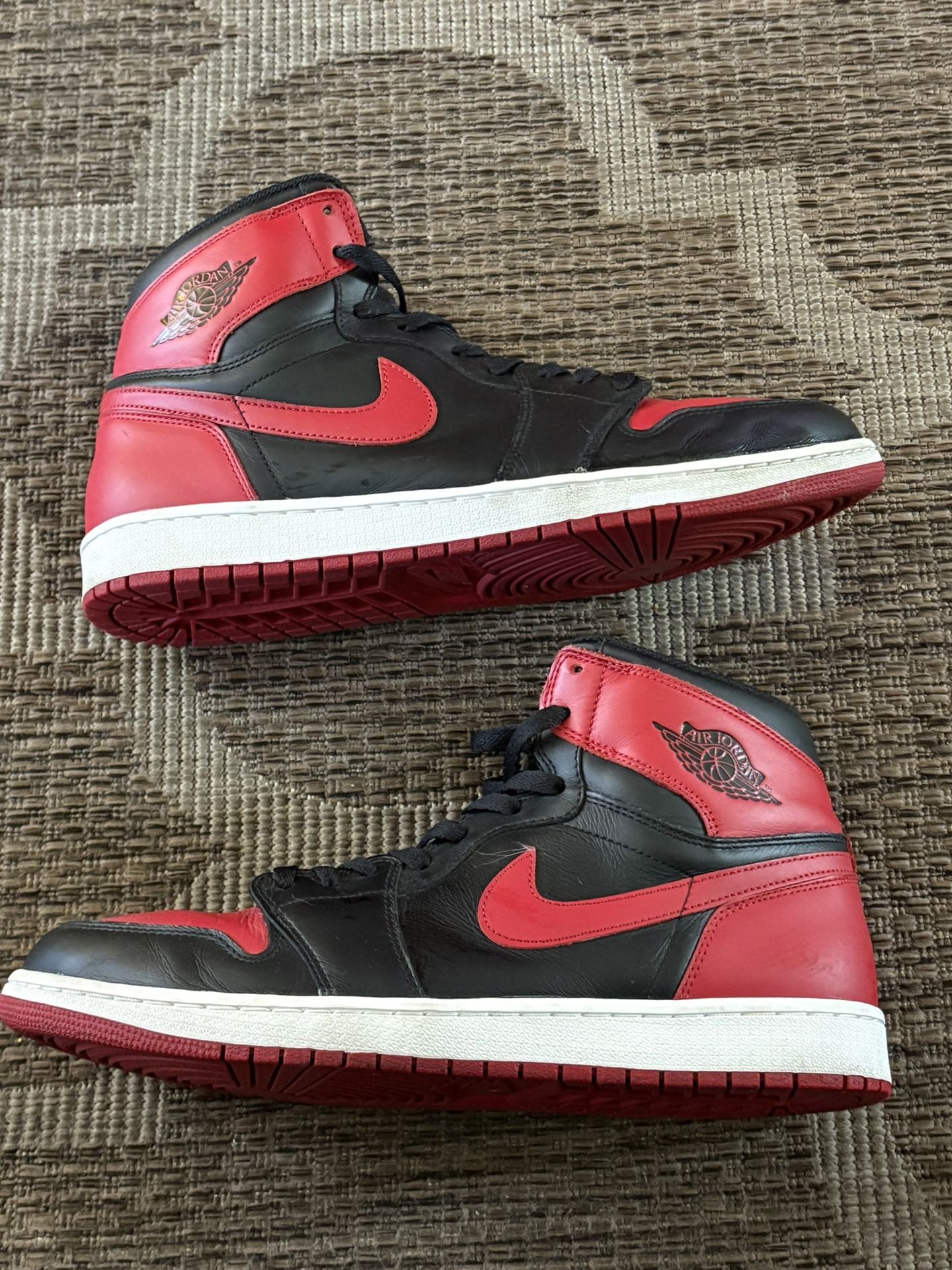 Air Jordan Retros Bred 1s Size 13