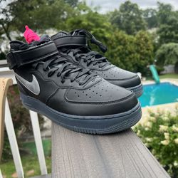 Nike Air Force 1 Premium Metallic Brand New for Sale in South Setauket, - OfferUp