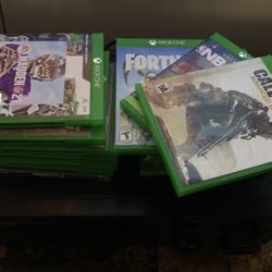 Xbox One Two Controllers And 13 Games