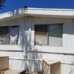 Double wide mobile home 2 bedroom 1 bathroom 
