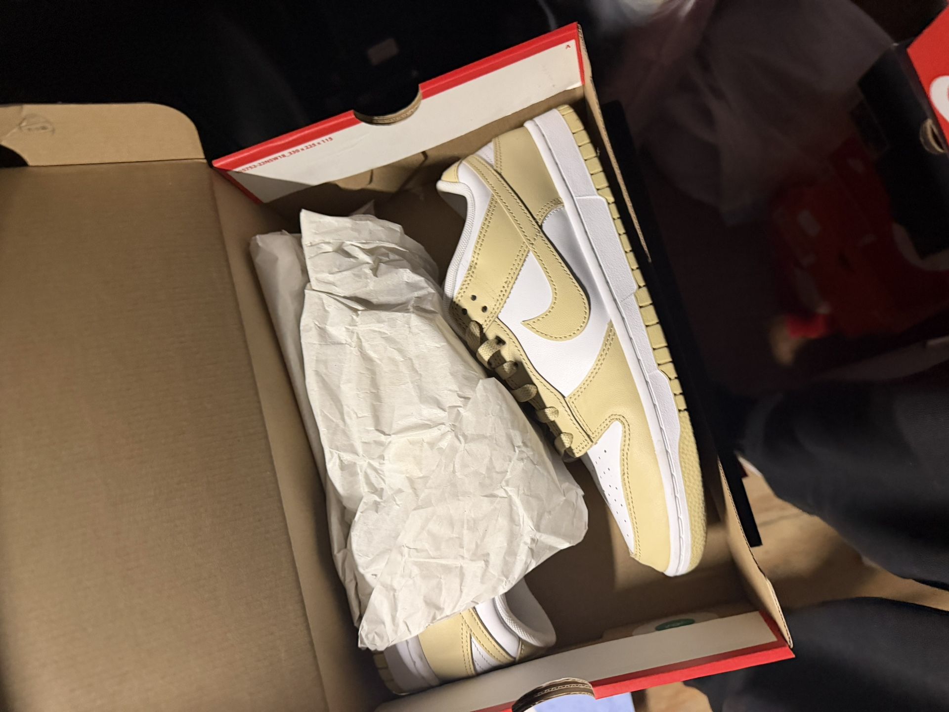 Nike Dunk Low yellow Size 9.5