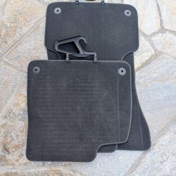 Audi Q7 2018 Floor Mats, Set Of 4, Black, Used, Excellent Condition