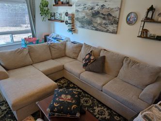 RC Willey Large Sectional