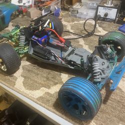 Traxxas Rustler Vxl And Traxxas Stampede 2wd
