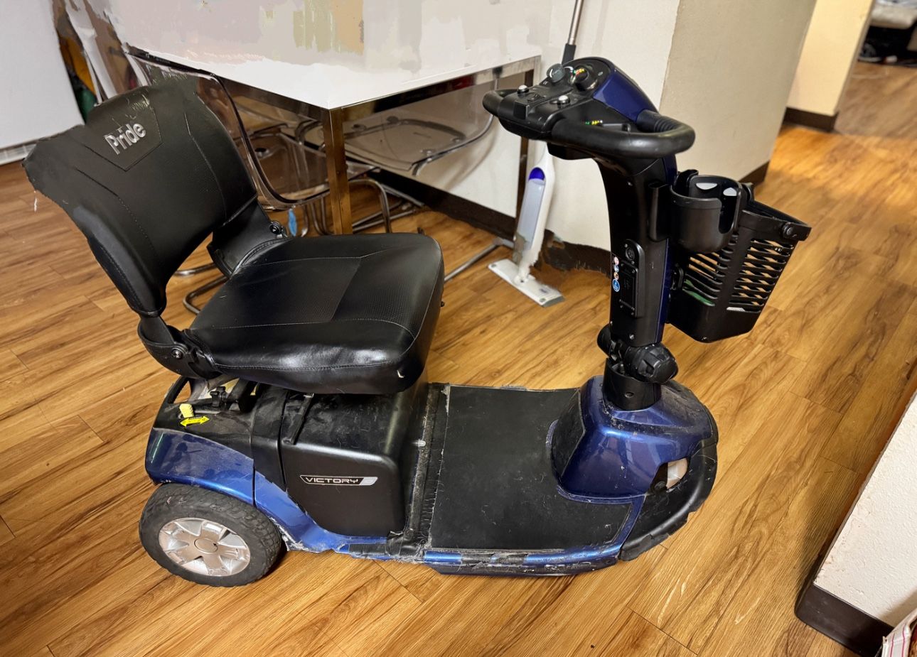 Pride Victory 10 Mobilty Scooter runs great come test ride it