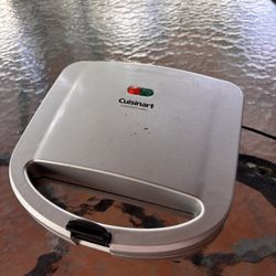 Cusinart Sandwich Grill In Perfect Condition 