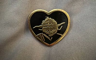 Yoda Gold Heart Pin