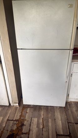 Freezer n refrigerator bundle