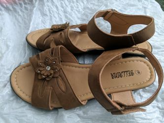 Women's sandals