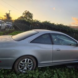 2001 Honda Accord V6 Para Partes O Arreglarlo  Titulo Sauvage 