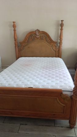 Bed/ cama