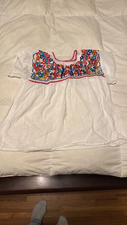 Children Mexican Embroidered Blouse Size small