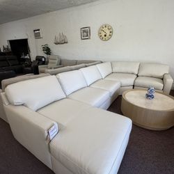 Radley 4 Pc White Leather Sectional w/ Chaise