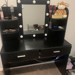 Makeup Vanity 