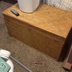 Hope Chest/Wick Looking