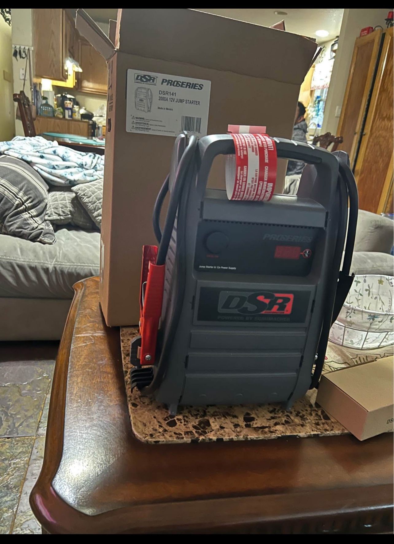 SCHUMACHER ELECTRIC Jump Starter: Boosting, For 12 V DC Battery Volt, 2200 A Peak, 525CCA, Plastic