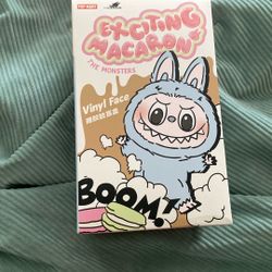 %100 Authentic Exciting Macaron Labubu