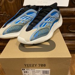 Yeezy 700 V3 Arzareth 10.5 Trade