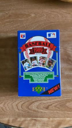 1989 Upper Deck Baseball Low Series Box with 36 packs