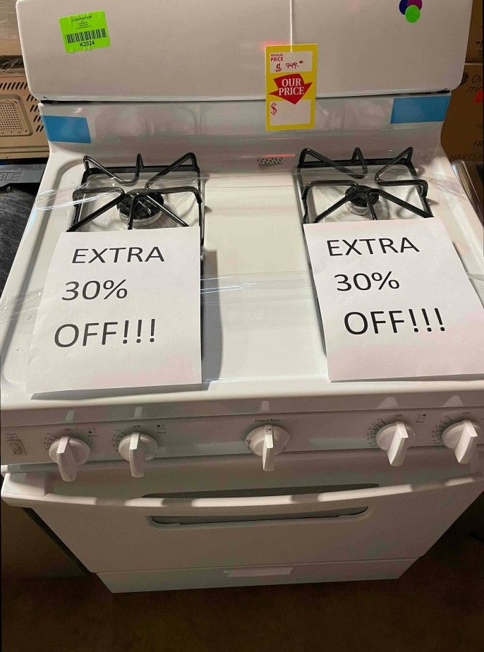 HOTPOINT RGBS330DRWW 30 in 4 Burners 4.8 cu ft Freestanding Range Stove