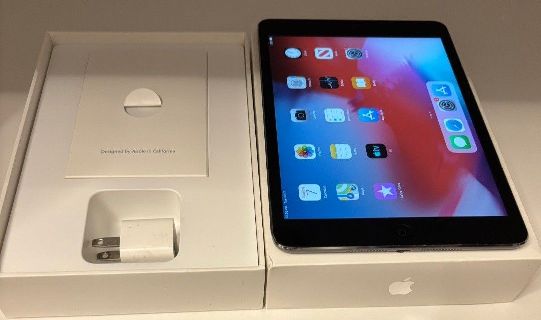 iPad Mini 2nd Gen – 32GB Wi-Fi  Fair Condition