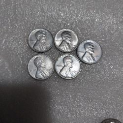 5 Circulated 1943 Steel Cents