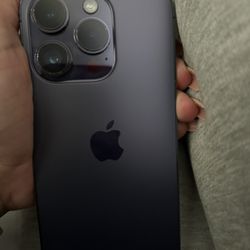 iPhone 14 Pro