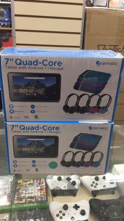 7 tablet new 16gb with case and headphones