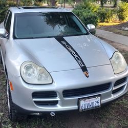 2004 Porsche Cayenne