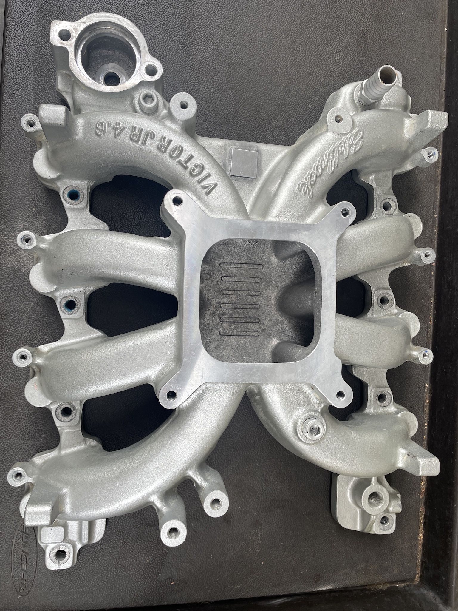 Edelbrock Efi Junior 4.6 Manifold