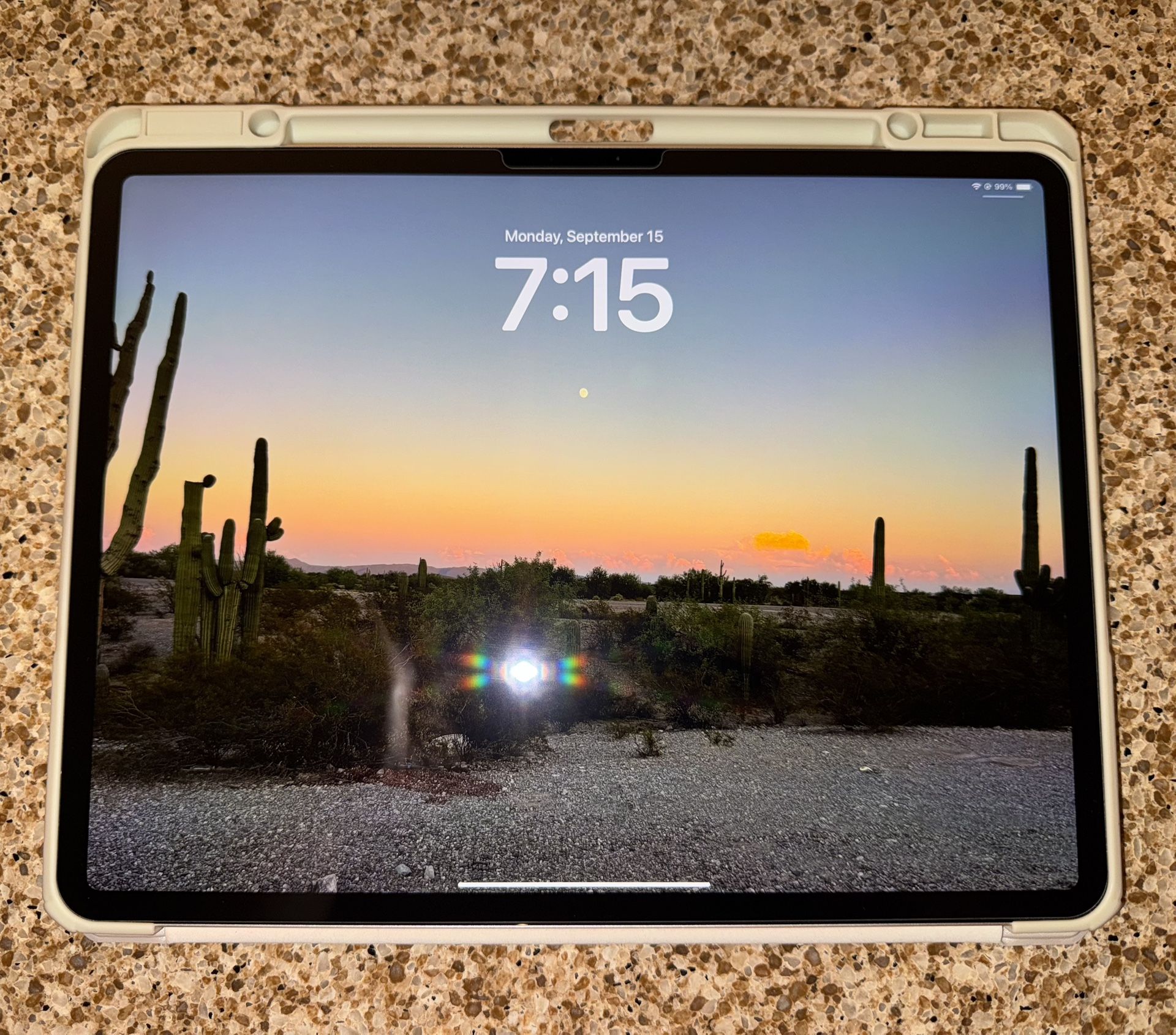 Apple iPad Air 13”