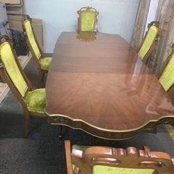 RARE Vintage Mid-Century UNION FURNITURE Italian Provincial Style Dining Set 