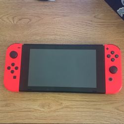 Nintendo Switch + Dock + Extra Joycons