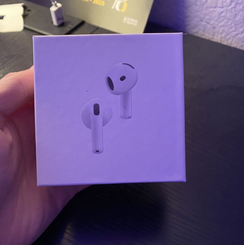 AirPod Gen 4(Throw Offers!)