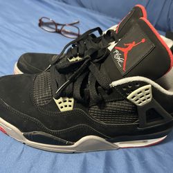 Nike Air Jordan 4 Retro Bred Men’s Size 11 Athletic Shoes