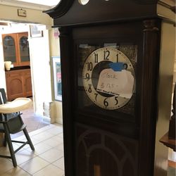 Grandfather Clock 