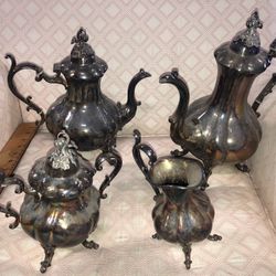 Reed & Barton 1950's Winthrop 4 Piece Silverplate Coffee & Tea Service 1795