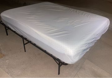 Queen bed with base