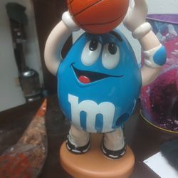 M&m Dispenser 