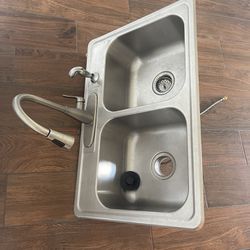 Kitchen Sink & Faucet With Hook Up For Garbage Disposal 