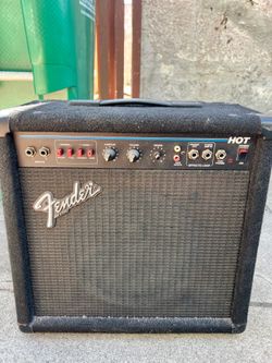 Fender HOT PR 141 combo amp