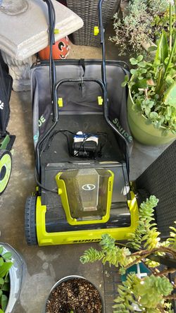 Sun Joe Cordless Electric Lawn Mower