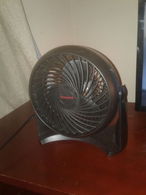 Small Black Desk Fan Household In Daytona Beach Fl Offerup