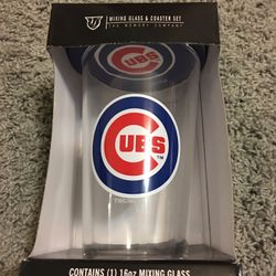 Chicago Cubs Pint Glass With 4 Coasters !
