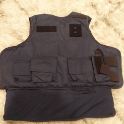bullet proof vest with plate 