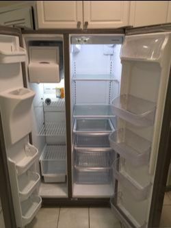 Frigidaire Refrigerator