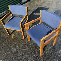 2 Matching Oak Arm Chairs 